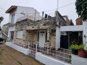 Alquiler de casa 3 ambientes con patio en Adrogué