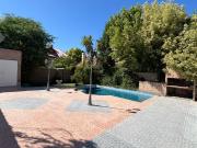 Alquiler de casa 4 dormitorios con pileta en Cipolletti...