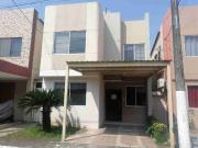 Alquiler de Casa 4 dormitorios en Urb Castilla