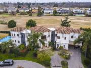 Alquiler de Casa 6 AMBIENTES Barrio Cerrado Buenos Aires...