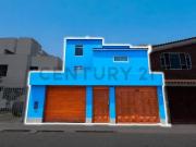 ALQUILER DE CASA COMERCIAL CZ DE 200m2 EN AV VENEZUELA...