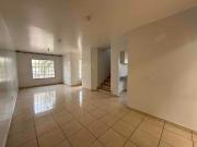 Alquiler de casa en Manta en urbanización privada