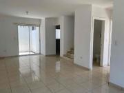 Alquiler de casa en Manta en urbanización privada