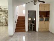 Alquiler de casa en Manta en urbanización privada zona sur