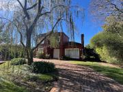 Alquiler de casa en PILAR con pileta