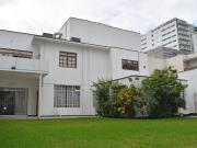 ALQUILER DE CASA EN SAN ISIDRO, USO COMERCIAL 600 M2, 3...