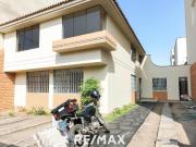 ALQUILER DE CASA PARA USO COMERCIAL