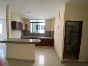 Alquiler de departamento en Manta en urbanización privada