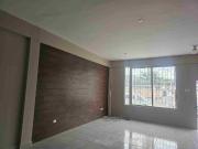 Alquiler de departamento en planta baja en Urdesa Calle...