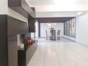 Alquiler de Departamento Grande, Primer Piso Miraflores