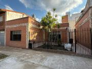 Alquiler de espectacular Casa 3 ambientes en Quilmes