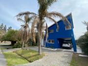 Alquiler de espectacular Casa 4 ambientes en Berazategui