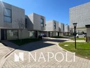 Alquiler de espectacular Casa 4 ambientes en Esteban...