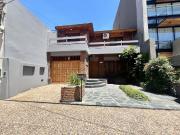 Alquiler de espectacular Casa 4 ambientes en La Matanza...