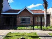 Alquiler de espectacular Casa 4 ambientes en Morón Castelar Alquiler de espectacular Casa 4 ambientes en Morón Castelar