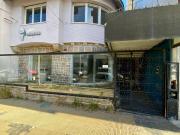 Alquiler de espectacular Casa 5 o mas ambientes en Lanús...