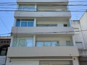 Alquiler de espectacular Departamento 2 ambientes en La...