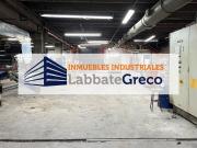 Alquiler de espectacular Galpón Más de 500 mts. en...