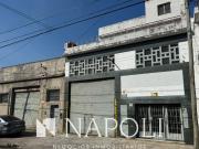 Alquiler de espectacular Galpón Más de 500 mts. en La...