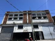 Alquiler de espectacular Galpón Más de 500 mts. en Lanús...