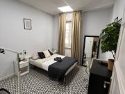 Alquiler de habitación en calle de Alberto Aguilera, 17