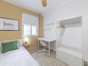Alquiler de HABITACIÓN H4 BLANCA PALOMA, Parlamento...
