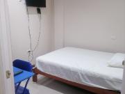 ALQUILER DE HABITACIONES AMOBLADAS FRENTE A COLEGIO...