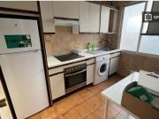 Alquiler de habitaciones en apartamento de 4...