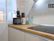 Alquiler de habitaciones en apartamento de 5 dormitorios...
