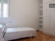 Alquiler de habitaciones en apartamento de 5 dormitorios...