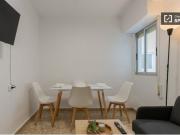 Alquiler de habitaciones en apartamento de 5 dormitorios...