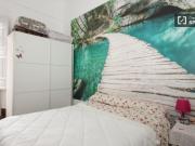 Alquiler de habitaciones en apartamento de 6 dormitorios...