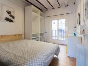 Alquiler de habitaciones en apartamento de 7 dormitorios...