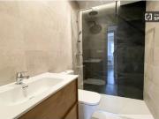 Alquiler de habitaciones en apartamento de 8 dormitorios...