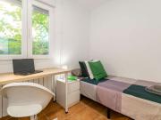 Alquiler de habitaciones en casa de 25 habitaciones en...