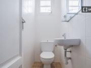 Alquiler de habitaciones en coliving de 7 habitaciones...