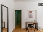 Alquiler de habitaciones en piso de 11 habitaciones en...
