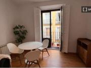 Alquiler de habitaciones en piso de 3 dormitorios en...