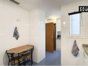 Alquiler de habitaciones en piso de 3 habitaciones en El...