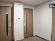 Alquiler de habitaciones en piso de 4 dormitorios en...