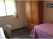 Alquiler de habitaciones en piso de 4 dormitorios en Murcia