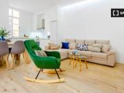 Alquiler de habitaciones en piso de 4 dormitorios en...