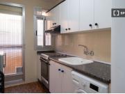 Alquiler de habitaciones en piso de 4 habitaciones en...