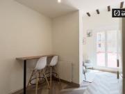 Alquiler de habitaciones en piso de 4 habitaciones en La...