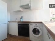 Alquiler de habitaciones en piso de 6 dormitorios en...