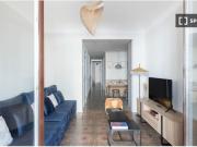 Alquiler de habitaciones en piso de 6 habitaciones en El...