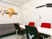 Alquiler de habitaciones en piso de 6 habitaciones en...