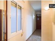 Alquiler de habitaciones en piso de 6 habitaciones en Sants