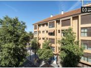 Alquiler de habitaciones en piso de 6 habitaciones en...