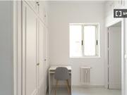 Alquiler de habitaciones en piso de 7 habitaciones en...